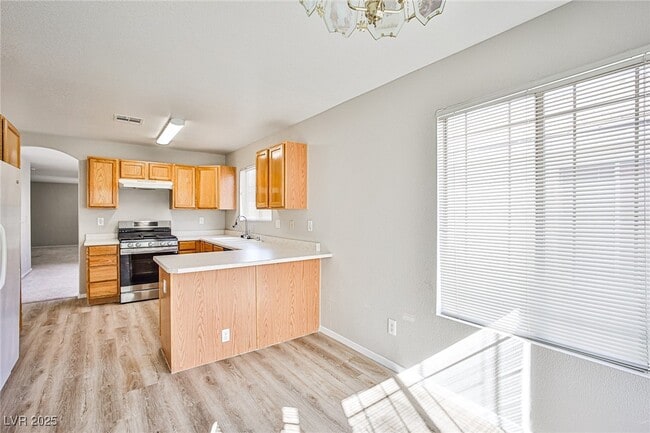 Photo - 1070 Canoga Peak Ave