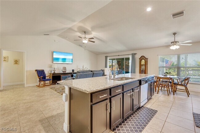 Photo - 614 SW 31st Terrace House