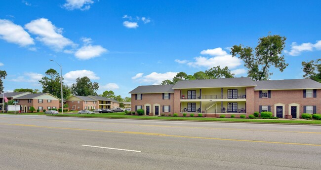 Shoreham Apartments