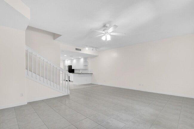 Photo - 3183 E Community Dr