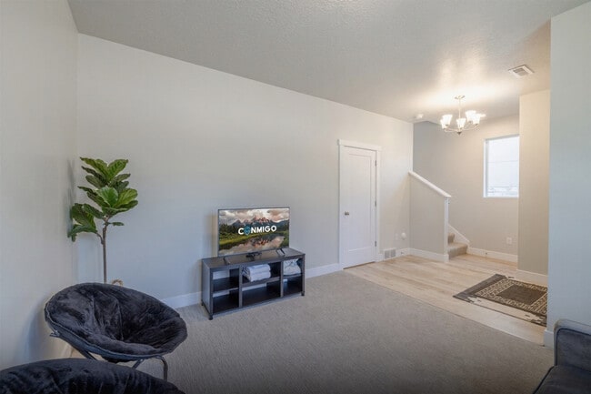 1024 W 400 S Unit SI ID1249878P