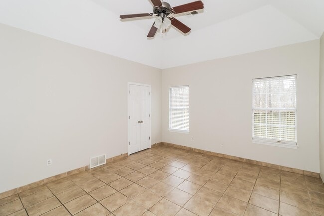 Photo - 6815 Kerry Valley Ln