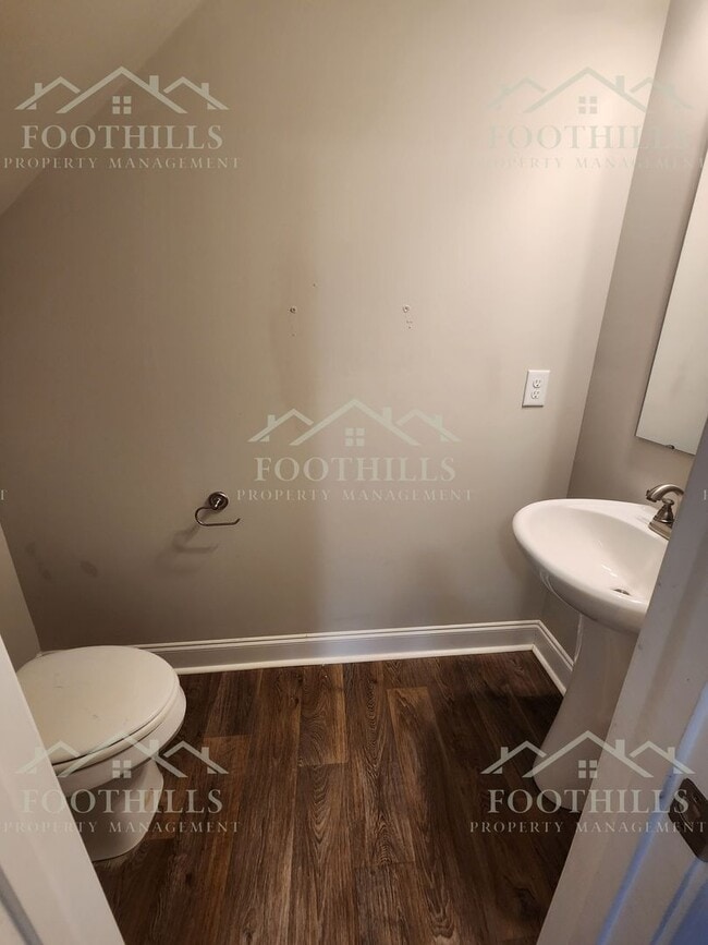 Photo - 104 David St Unit A