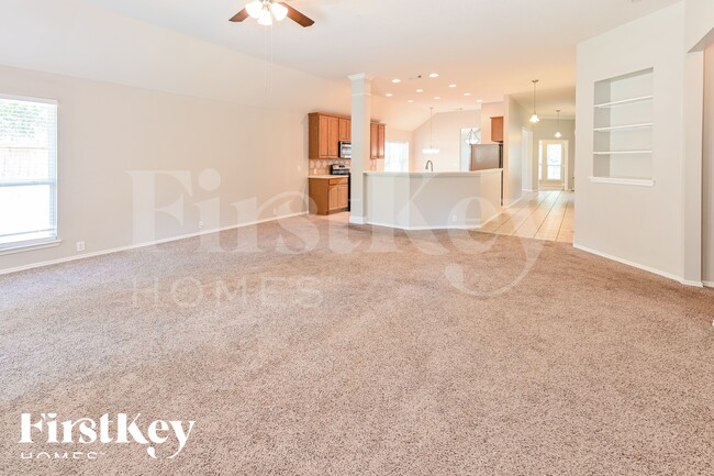 Photo - 3302 Thorpeshire Ct