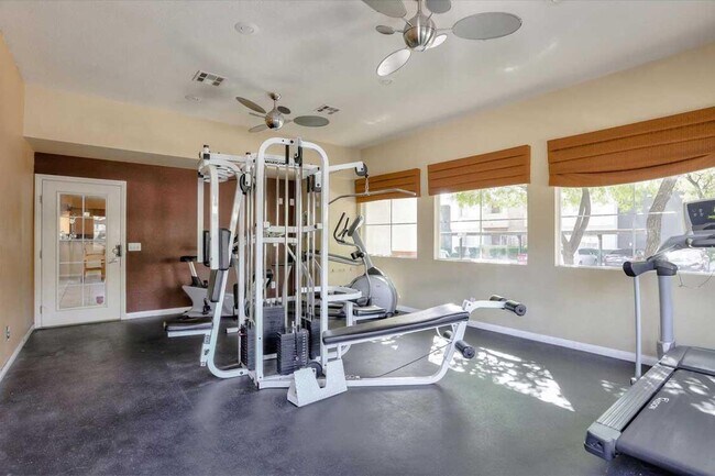 Photo - Solana Apartments