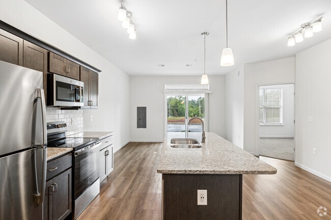 Madison 1BR, 1BA W/ Study - 942SF - Kitchen