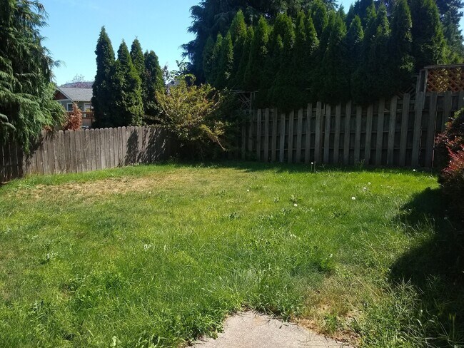 Photo - 787 St Charles Pl