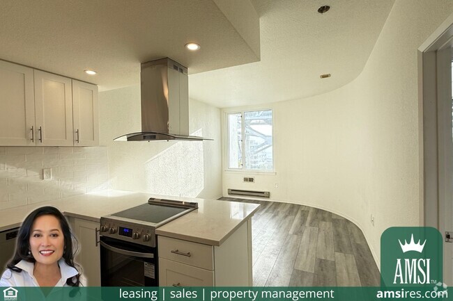 Building Photo - The BAYCREST: Updated 1BR/1BA + Parking!  ... Rental