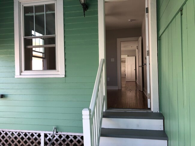 Photo - 5834 Catina St Unit 5834