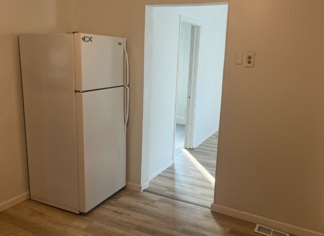 Photo - 129 E South St Unidad 1