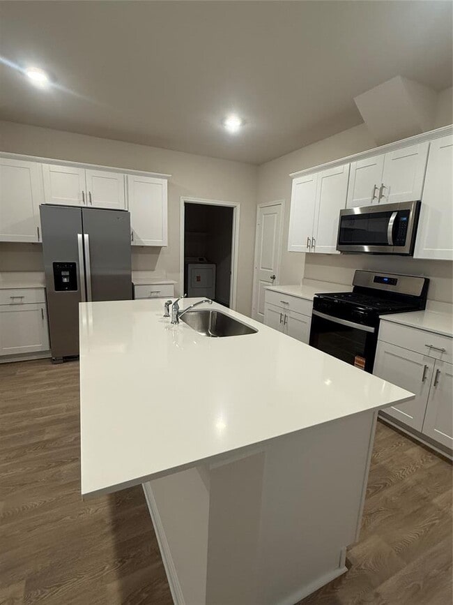 Photo - 233 New Albany Ln