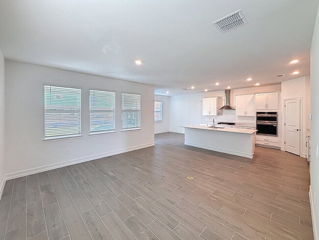 Photo - 11807 71st Ave E