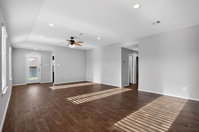 Photo - Beautiful 4 Bed Home in Mill Creek Estates | Open Floor Plan + Appliances Included!