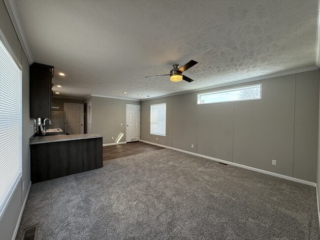 Photo - 10610 State Rte 762