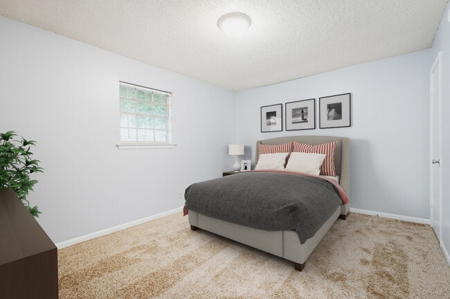 Photo - Spartan Crossing