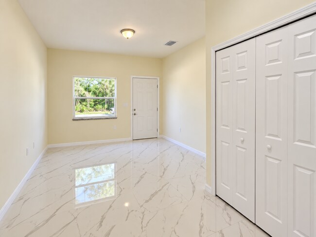 13055 Appleby Dr