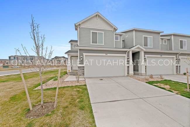 Building Photo - 341 N Angus Dr