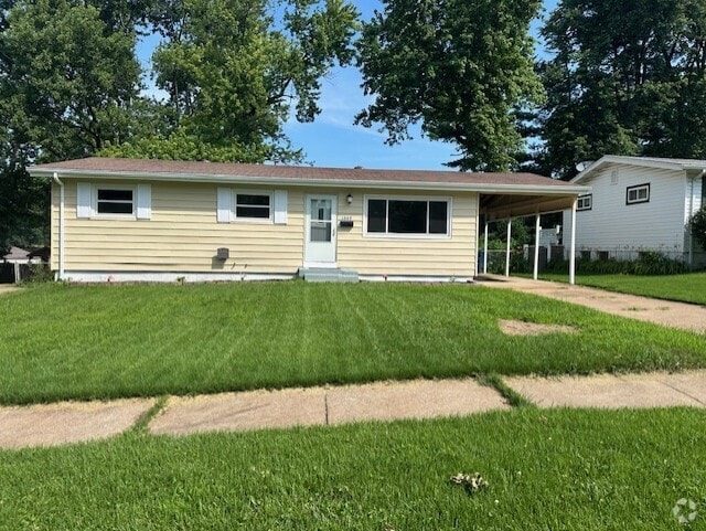 Building Photo - 1065 Hadwin Dr Rental