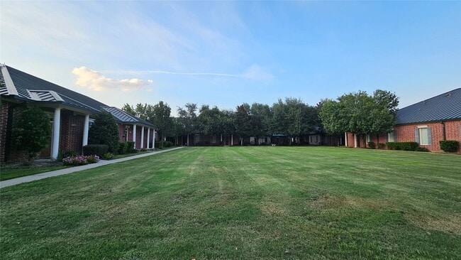Building Photo - 4501 Cartwright Rd Unit 906 Rental