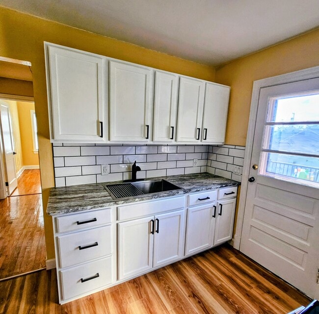 Photo - 309 Dalewood Ave