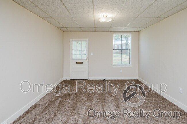 Photo - 901 9th Ave Unit Apt 6