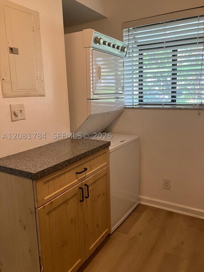 Photo - 3500 Gateway Dr Unit 101