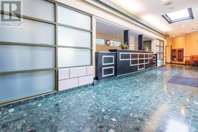 Photo - 4205 Shipp Dr Unit 804