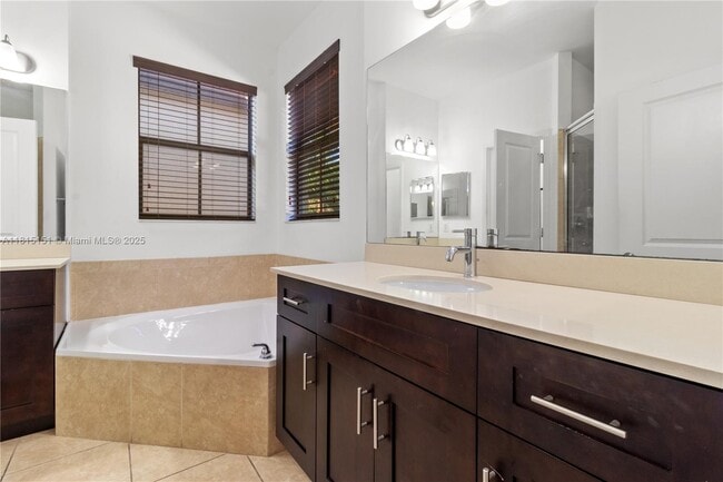 Photo - 5808 NW 46th Ln