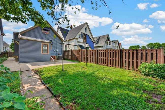 Photo - 2836 N Richards St
