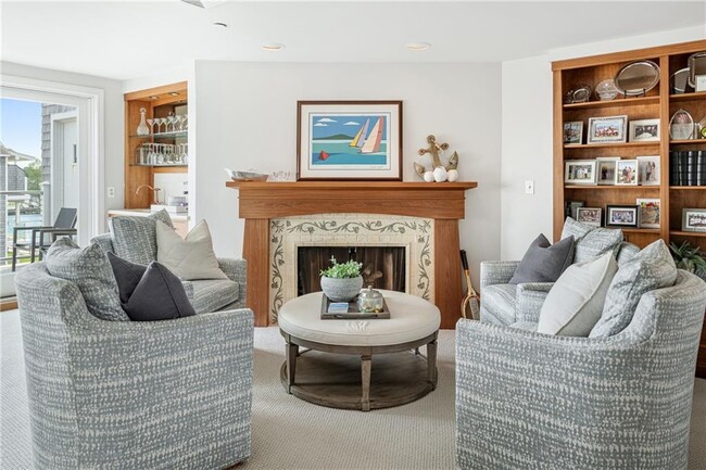 Photo - 31 Coddington Wharf Unit 24