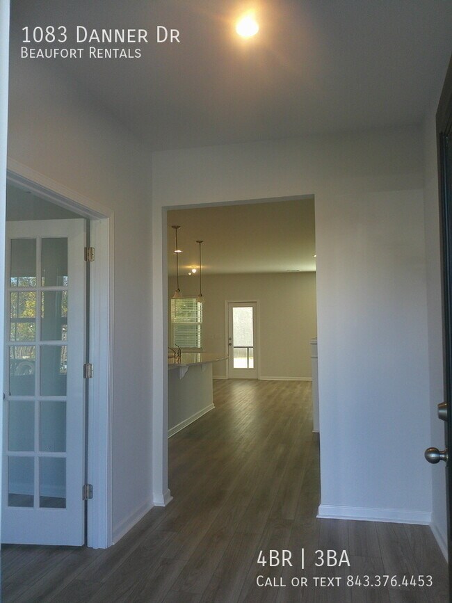 Photo - 1083 Danner Dr