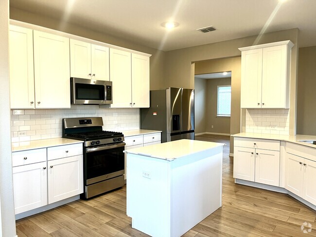 Building Photo - 2133 Donker Dr Rental
