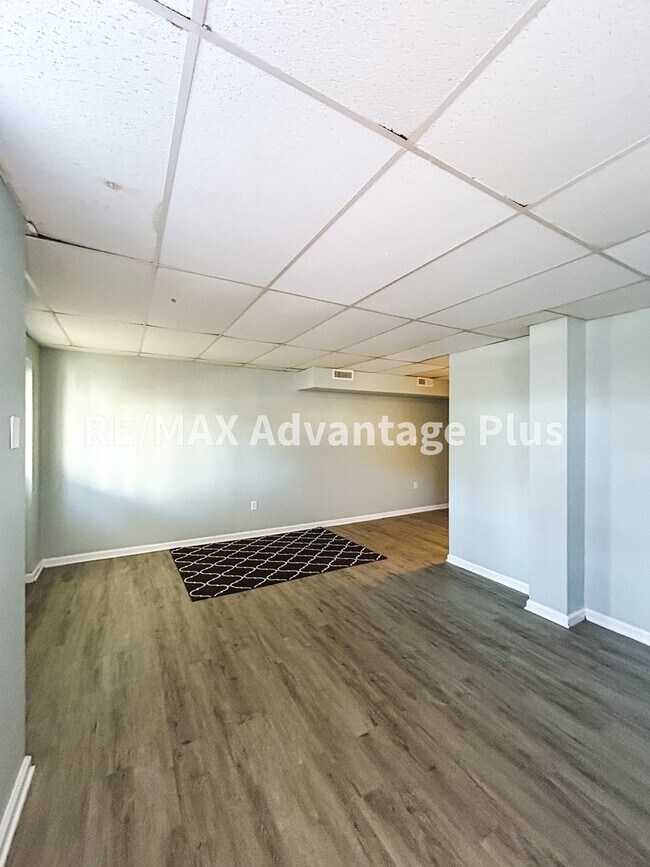 Photo - 400 S Main St Unit 4