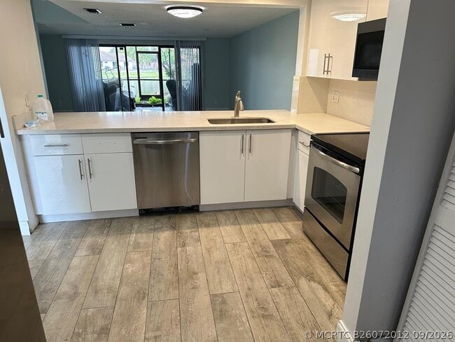 4617 NW 90th Ave