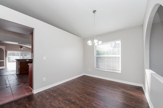 Photo - 16444 Coopers Hawk Ave