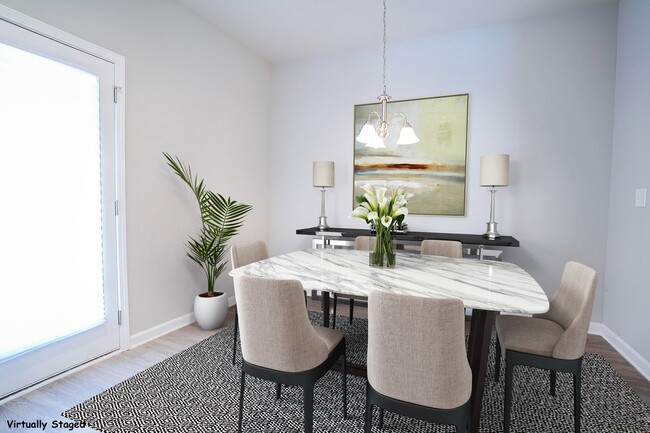 Photo - 2 Bedroom Townhome!