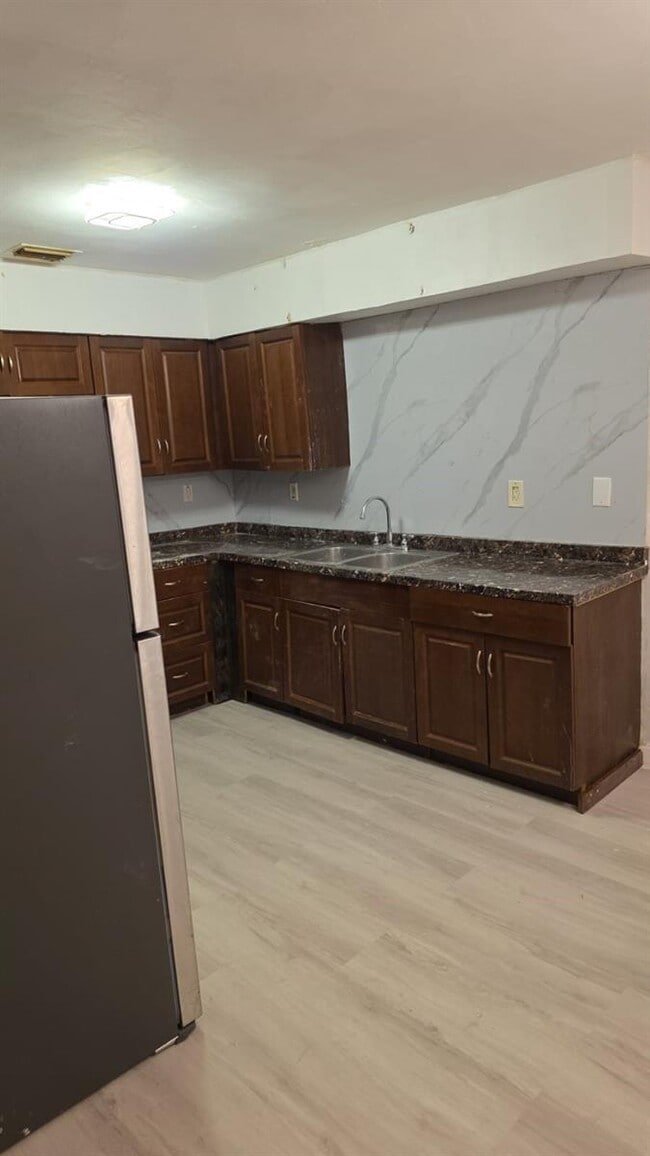 Photo - 2 bedroom in Miami FL 33161