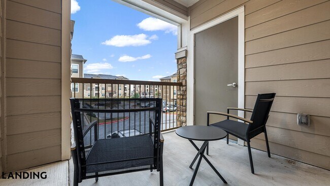 2825 Main St Unit 1225