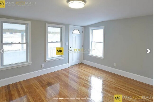 Photo - 163 Ferry St Unit 2