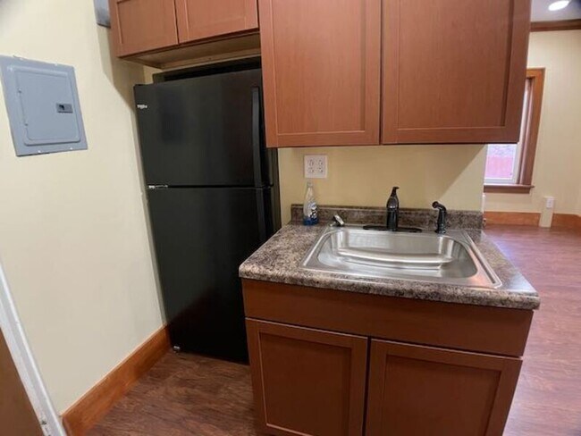 1317 N Ellis St Unit 3