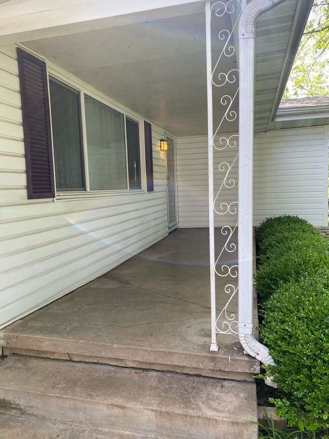 Photo - 2663 E Stanford St