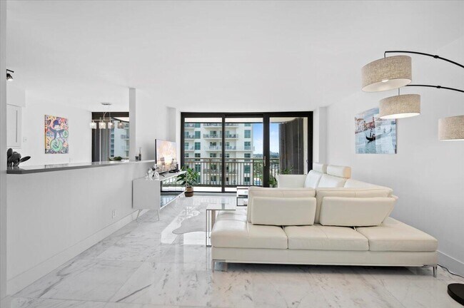 3400 N Ocean Dr Unit 1806