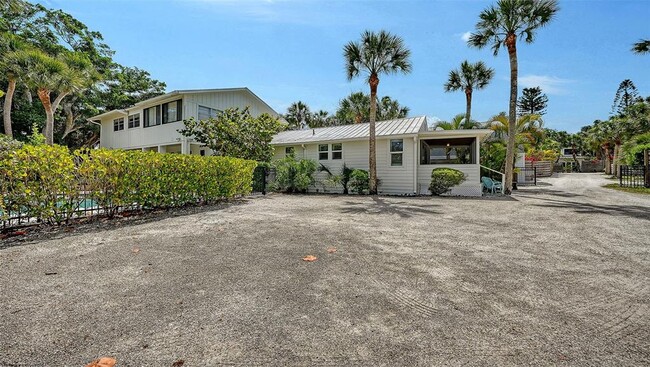Photo - 3708 Sandspur Ln