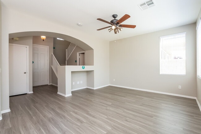 Photo - 1945 Barrel Oak Ave