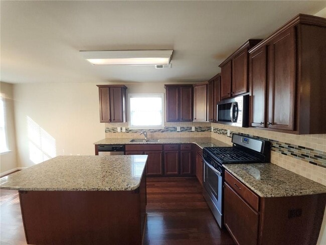 Photo - 65 Griggs St SW