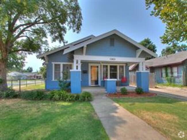 Building Photo - Remodeled 3 Bedroom Bungalow in OKC's Plaz... Rental