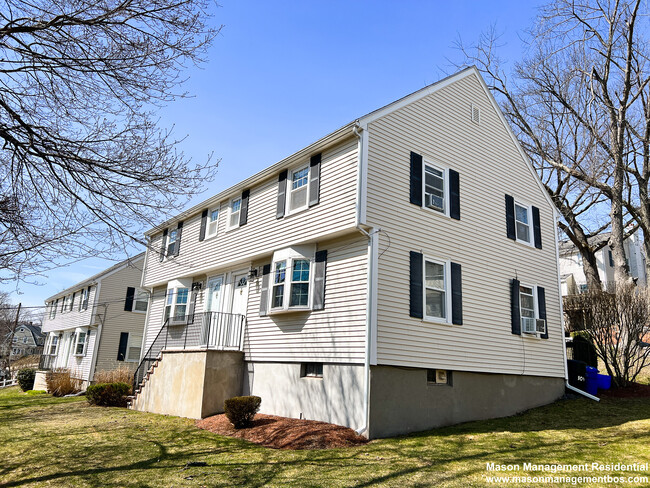 Photo - 104 Forest St Townhome