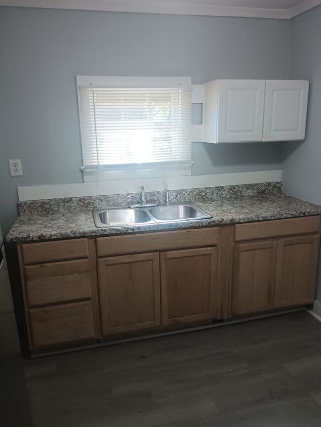 Photo - 1511 N 7th Ave