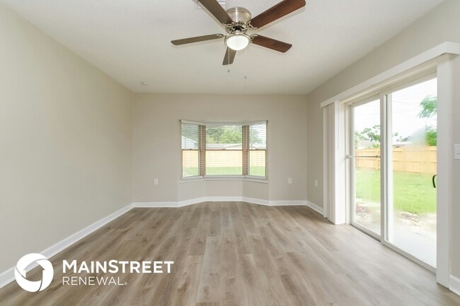 Photo - 114 N Meteor Ave