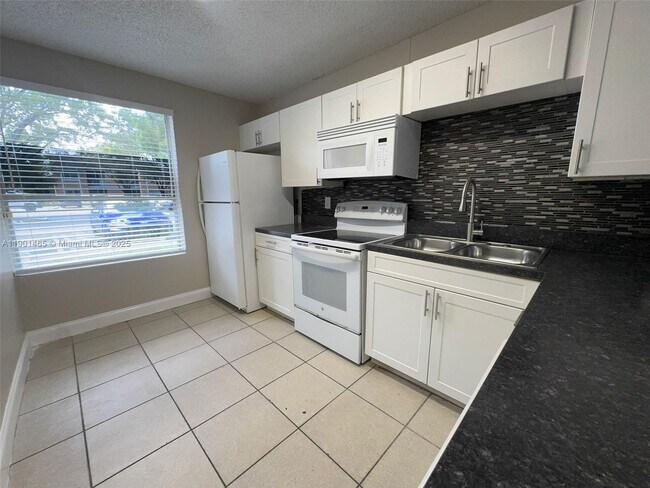 Photo - 2173 SW 80th Terrace Unit 2173